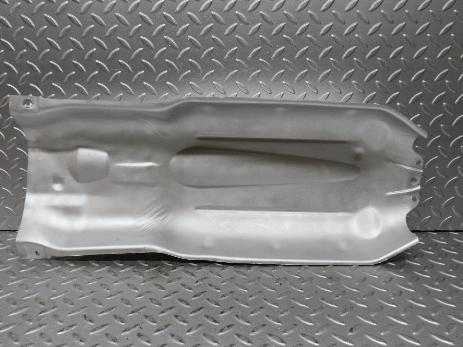 27725 Mercedes-Benz S124 300TE Wagon Exhaust Heat Shield