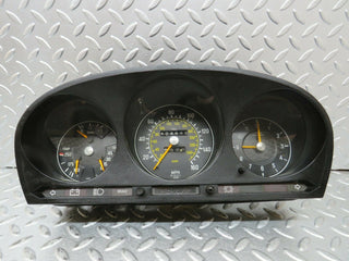 23684 Mercedes-Benz W116 350SE Instrument Cluster 87001021 1075423701