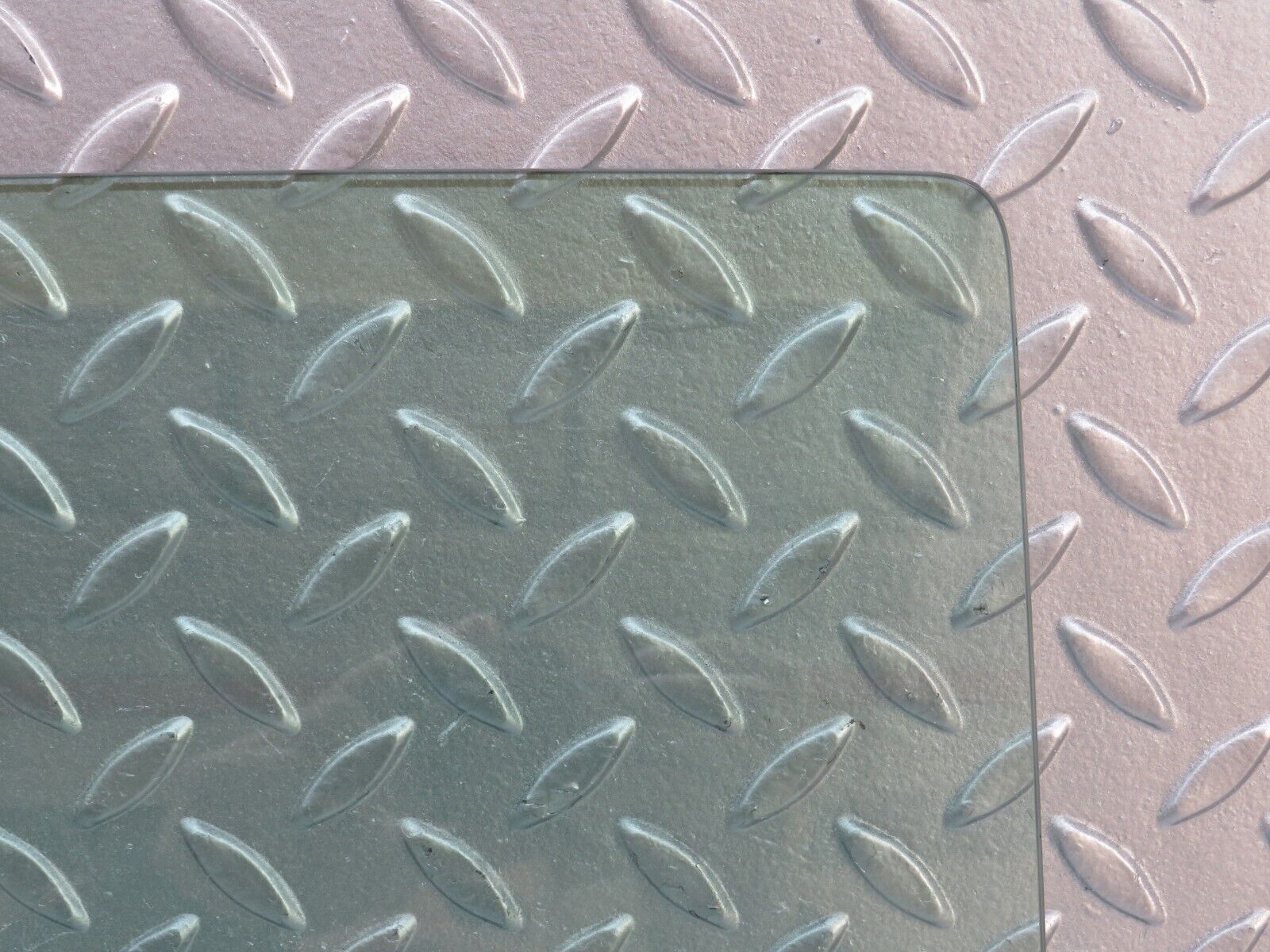 36566 Mercedes-Benz W201 190E 2.0L Rear Right Door Window Glass