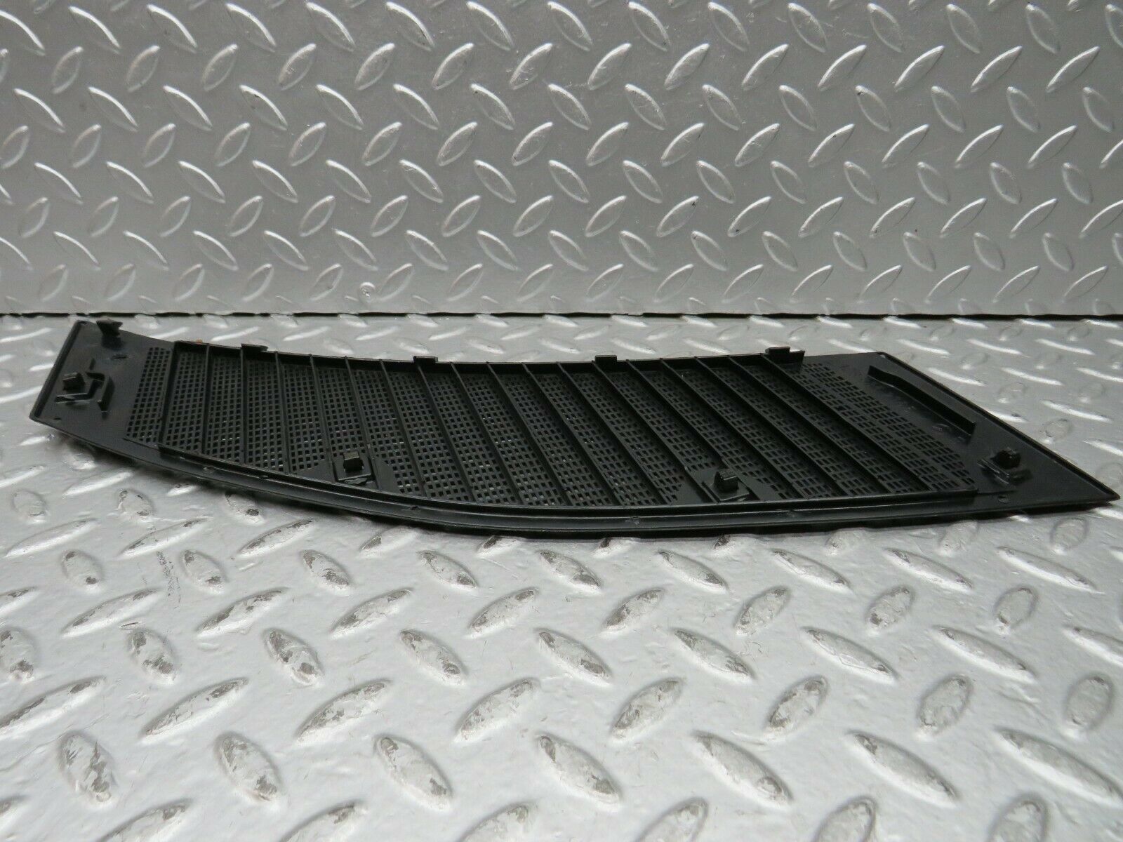 22059 Mercedes-Benz S123 280TE Wagon Air Intake Grill Left Side 1238362965