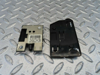W221 bluetooth phone antenna amplifier used OEM