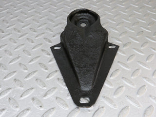 W108 rear suspension axle mounting bracket used OEM
