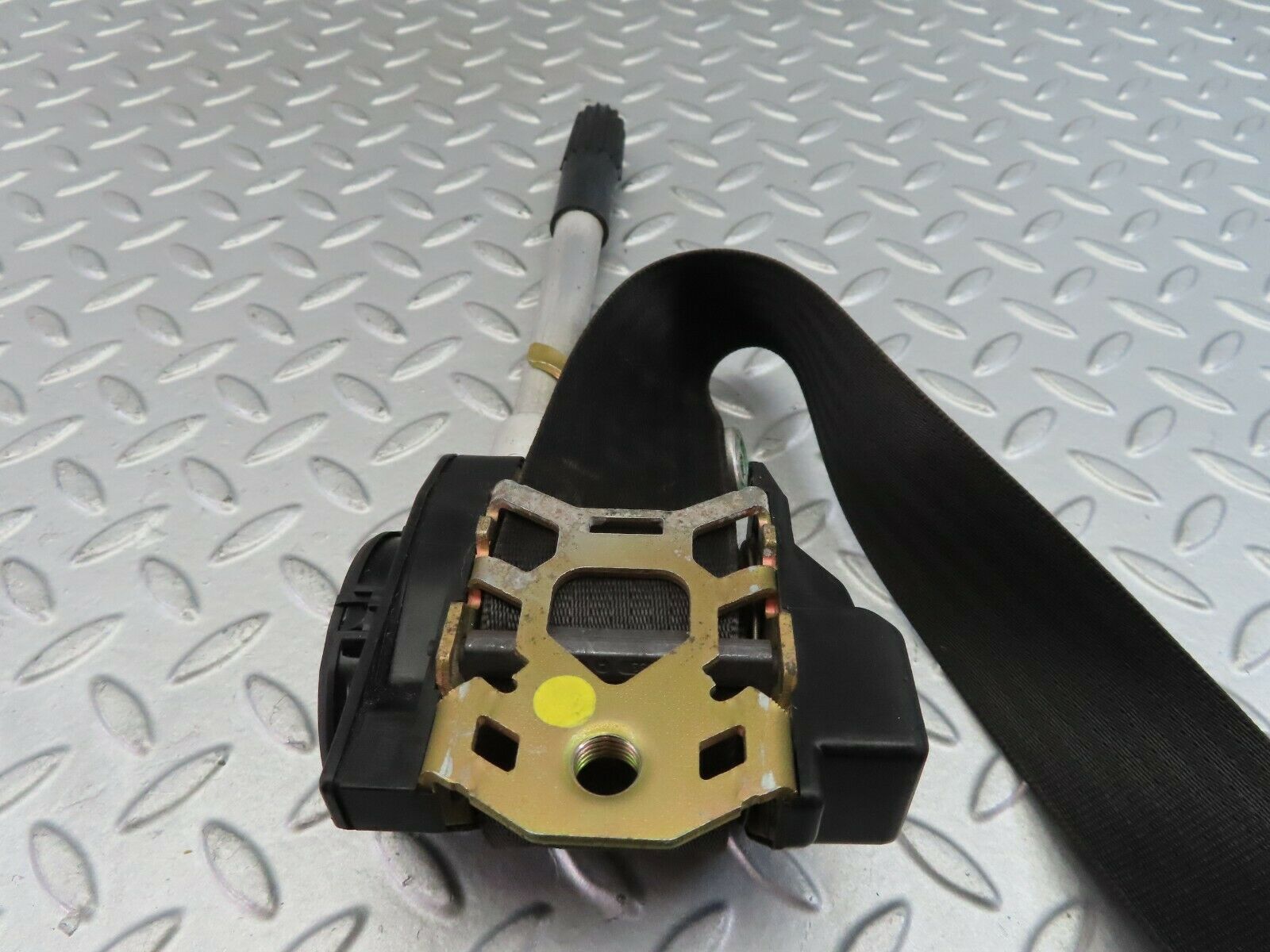 7732 Mercedes-Benz S123 230TE Wagon Front Right Seat Belt 1238606886