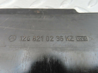 6241 Mercedes-Benz W126 380SE Front Right Cover 1268210236