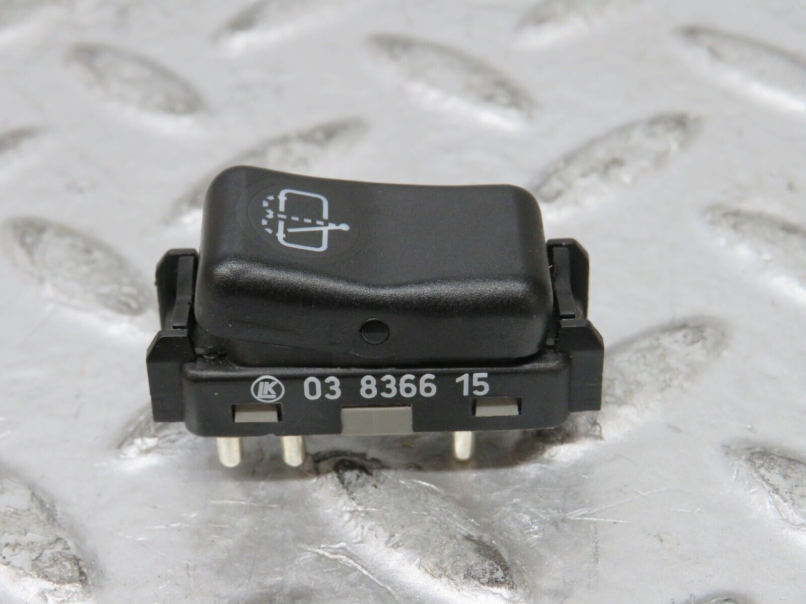 27557 Mercedes-Benz S124 300TE Wagon Tailgate Window Washer Switch 1248210051