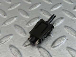9334 Mercedes-Benz C124 300CE Coupe Door Contact Switch 0015458714