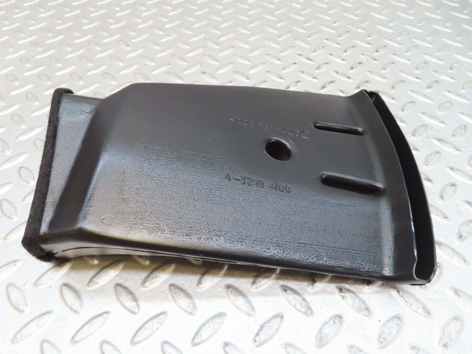 15825 Mercedes-Benz W123 280E Air Duct Heater Ventilation Left 1238310446