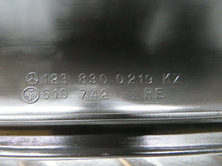 W123 Coupe air duct vent pair used OEM