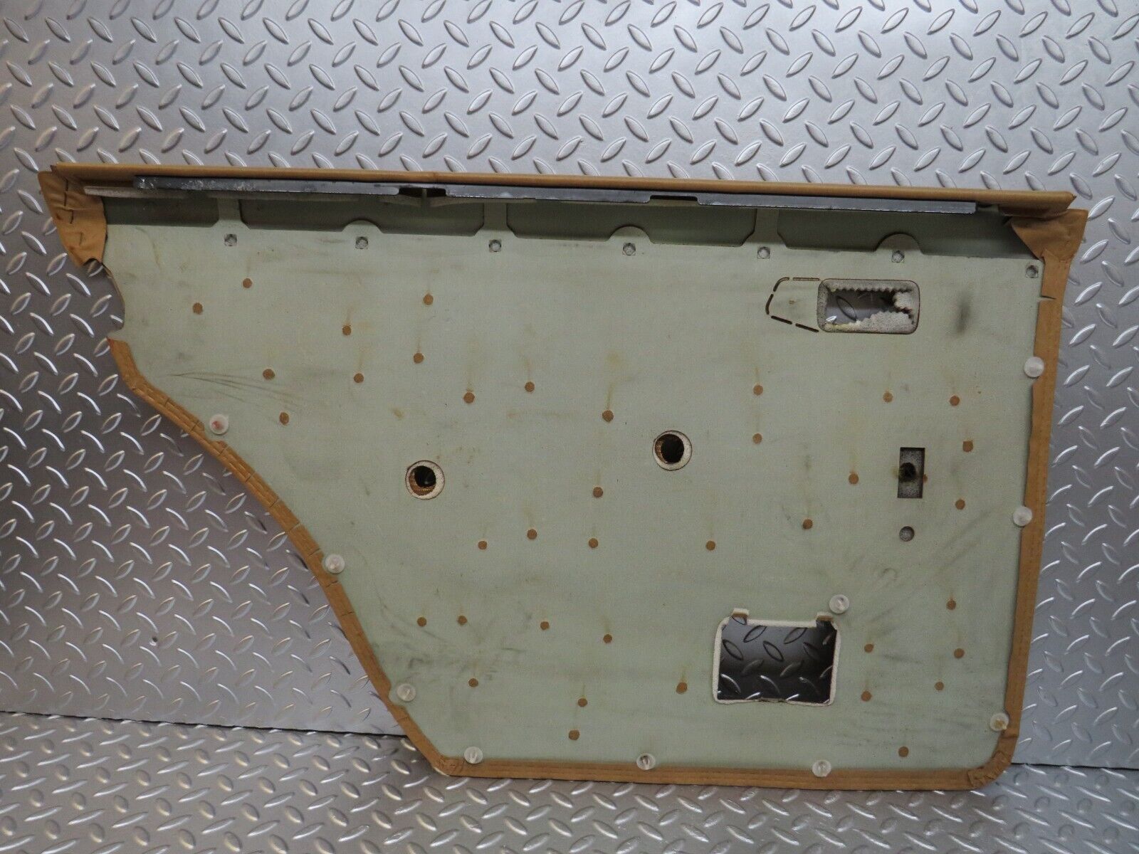 25464 Mercedes-Benz W123 200 Rear Right Door Card Palomino