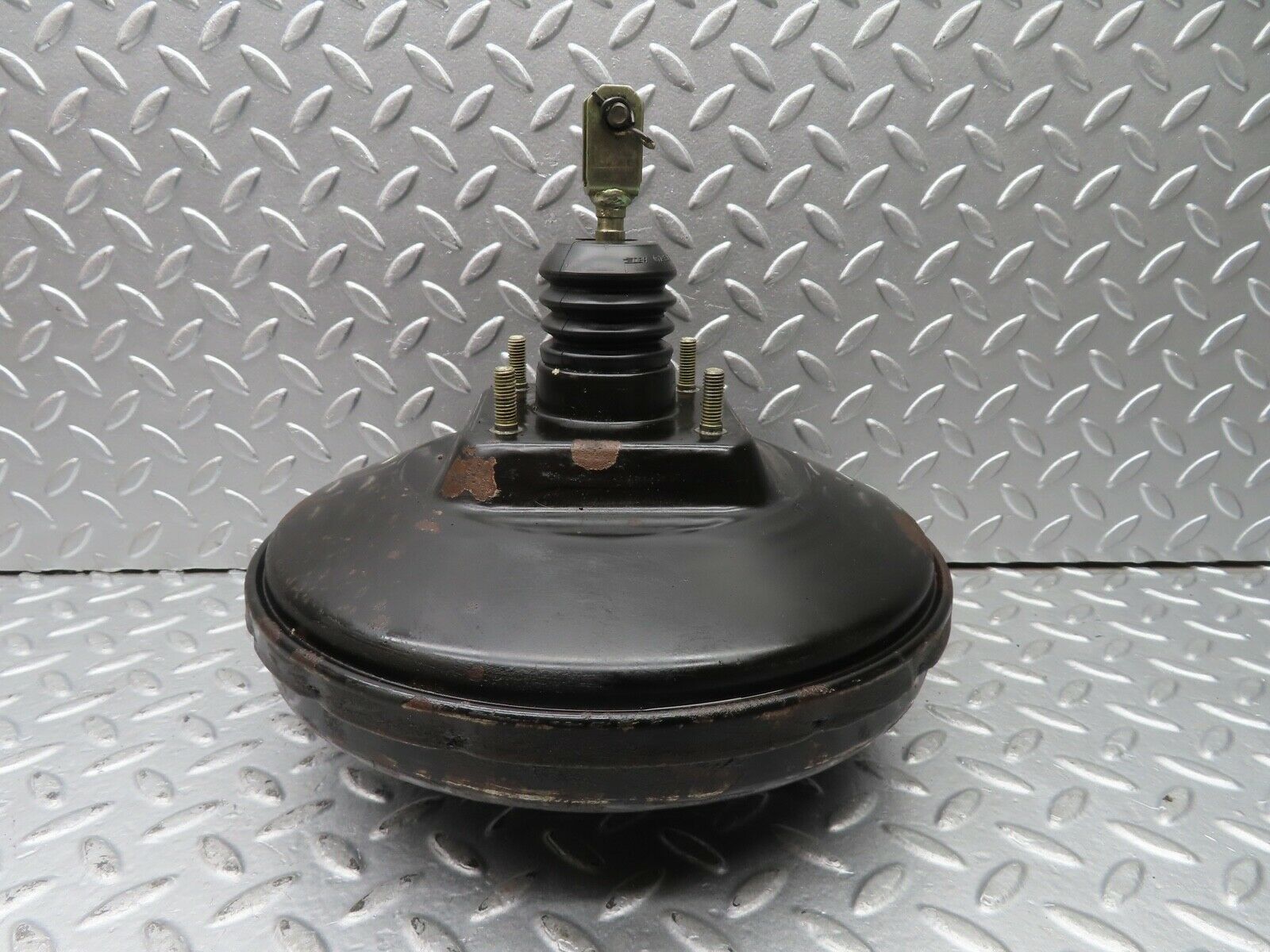 21296 Mercedes-Benz W123 230E Brake Booster Bendix
