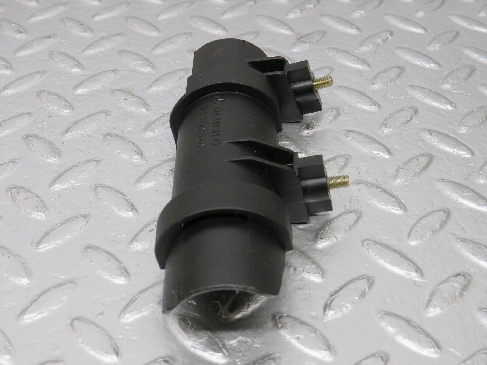 34079 Mercedes-Benz W124 260E Steering Column Cable Bracket 1245460443