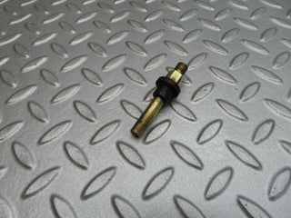 R129 SL fuel injector used OEM