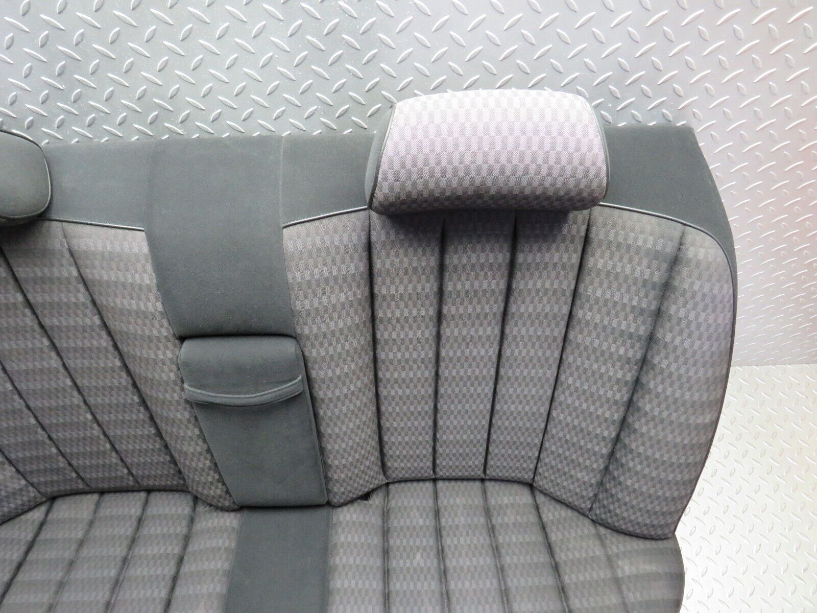 31552 Mercedes-Benz W201 190LE 1.8L Rear Seat Black 2019204130