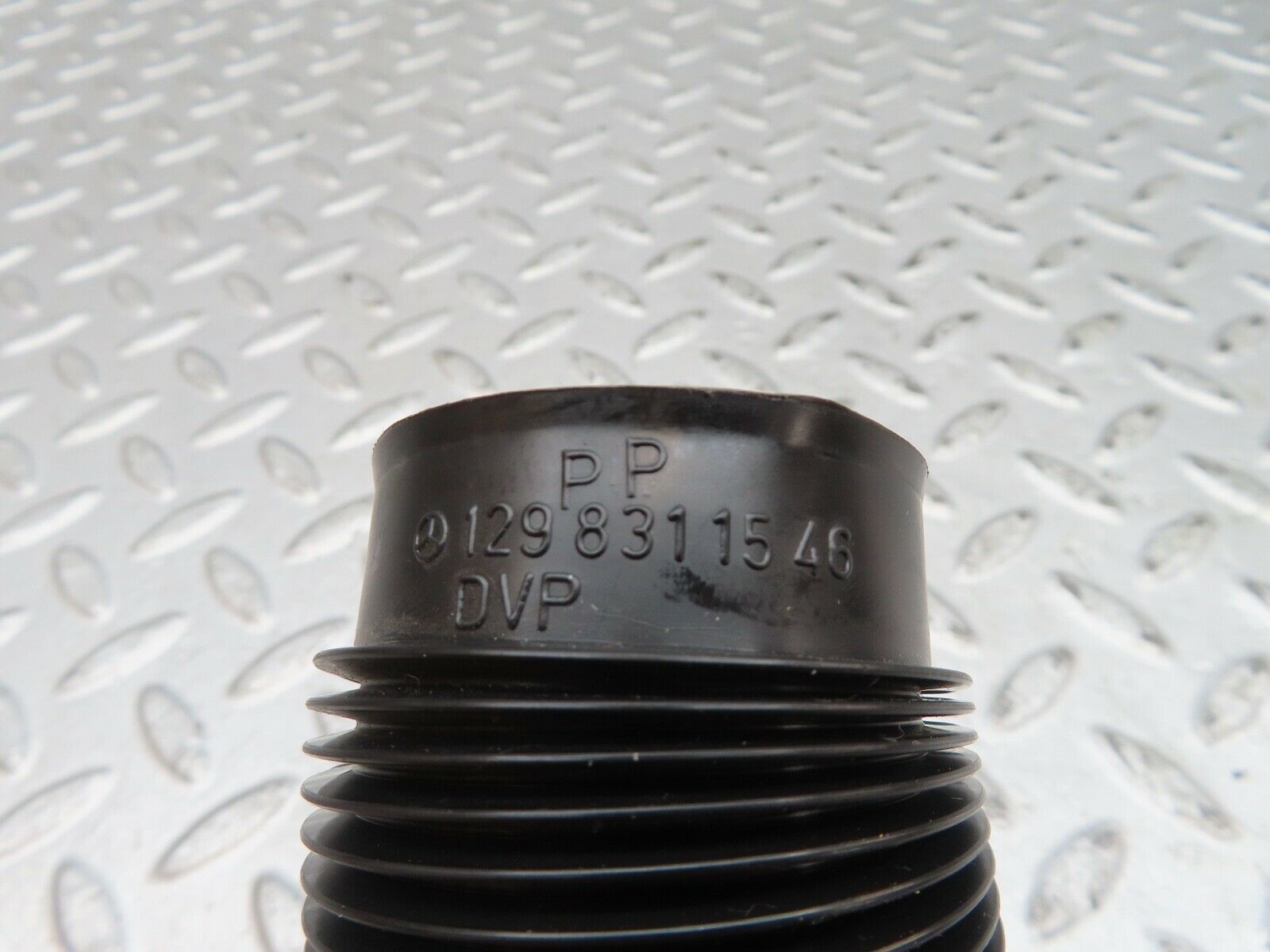 17161 Mercedes-Benz R129 300SL Coupe Heater Vent Flexy Pipe 1298311546