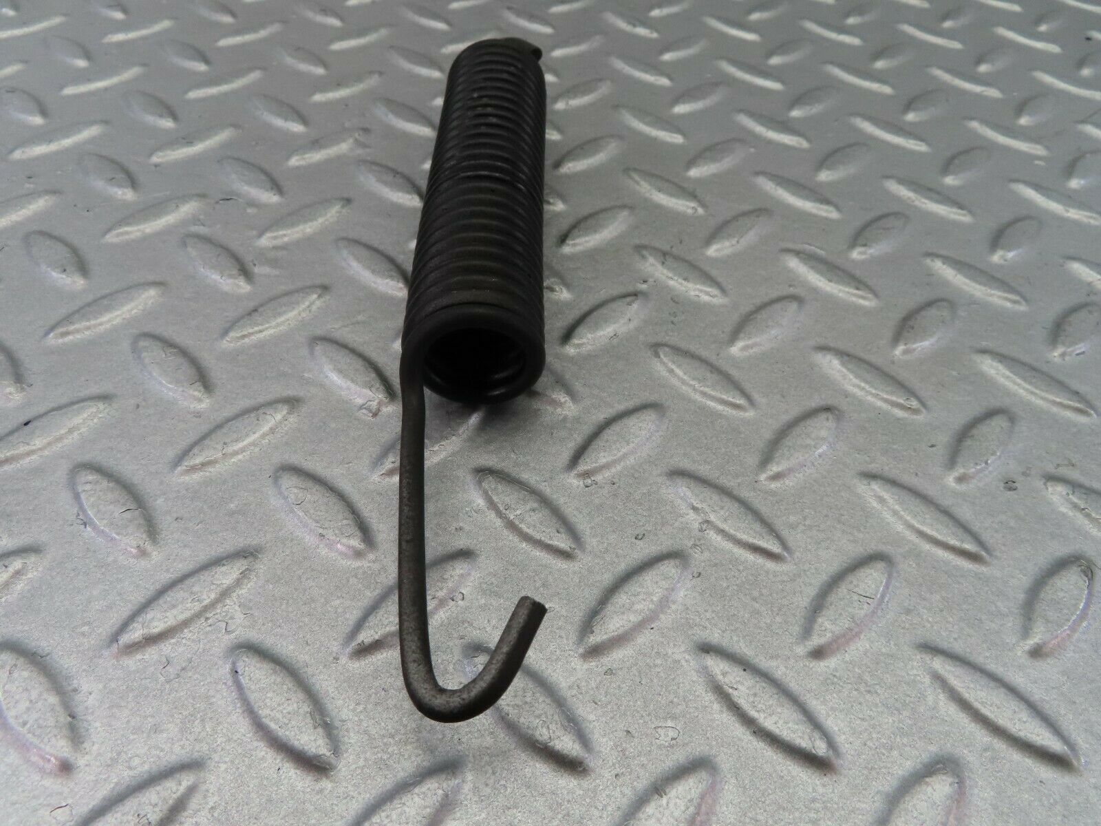 7940 Mercedes-Benz W115 220D Bonnet Hinge Spring