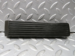 W123 accelerator pedal rubber used OEM
