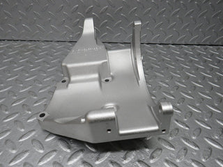 38134 Mercedes-Benz A124 320E Cabriolet Alternator Generator Bracket 1041550135