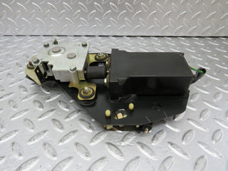 26215 Mercedes-Benz W116 450SE Sunroof Motor With Bracket 0008202807