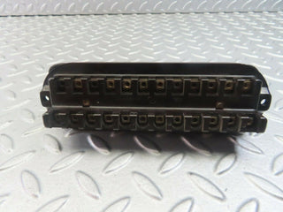 8314 Mercedes-Benz W111 Fuse Box 0005458701