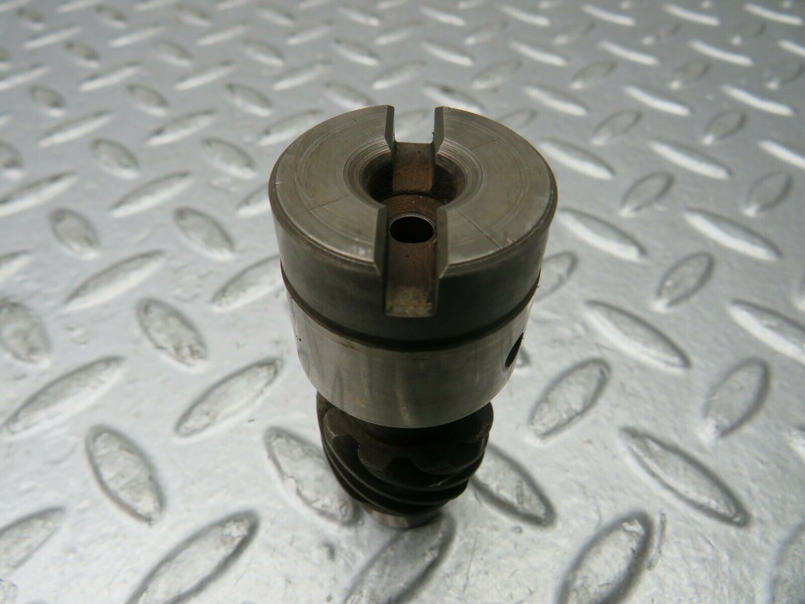 22163 Mercedes-Benz S123 280TE Ignition Distributor Housing 1101580515