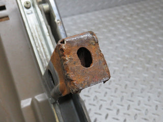 40511 Mercedes-Benz W110 230 Front Left Seat Leather Beige