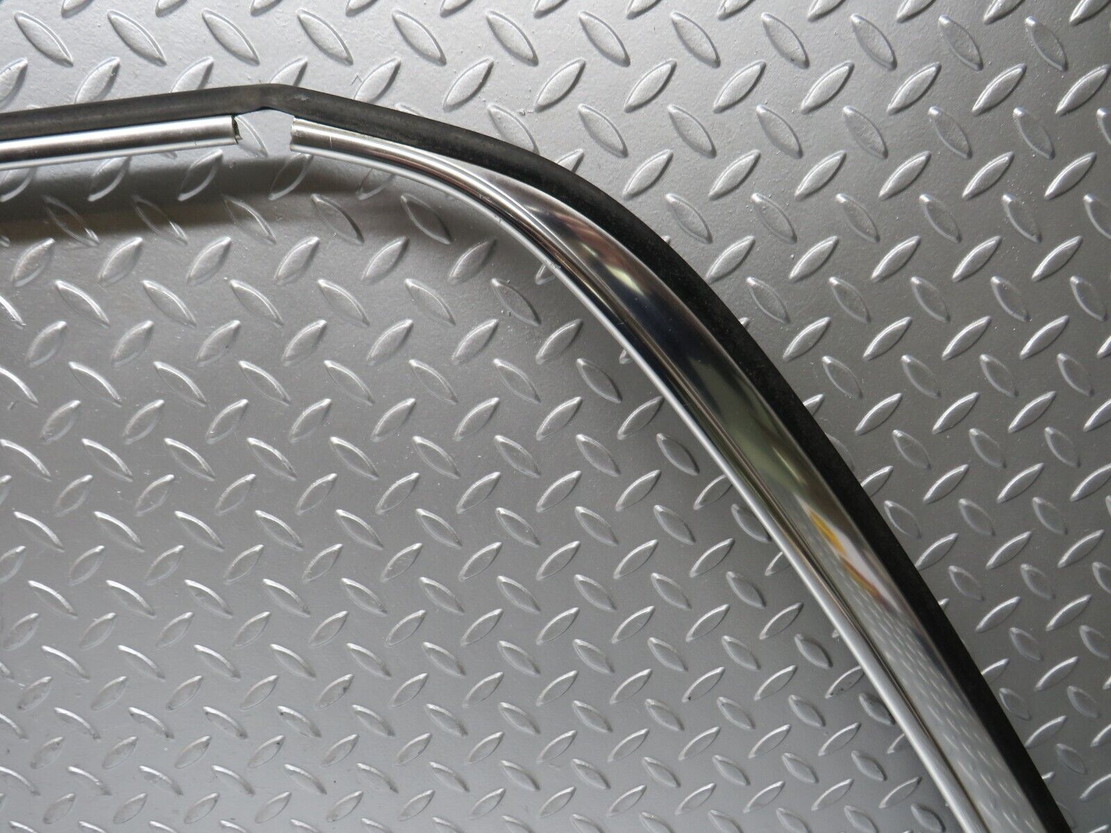 28462 Mercedes-Benz S123 240D Wagon Roof Chrome Trim Left Side