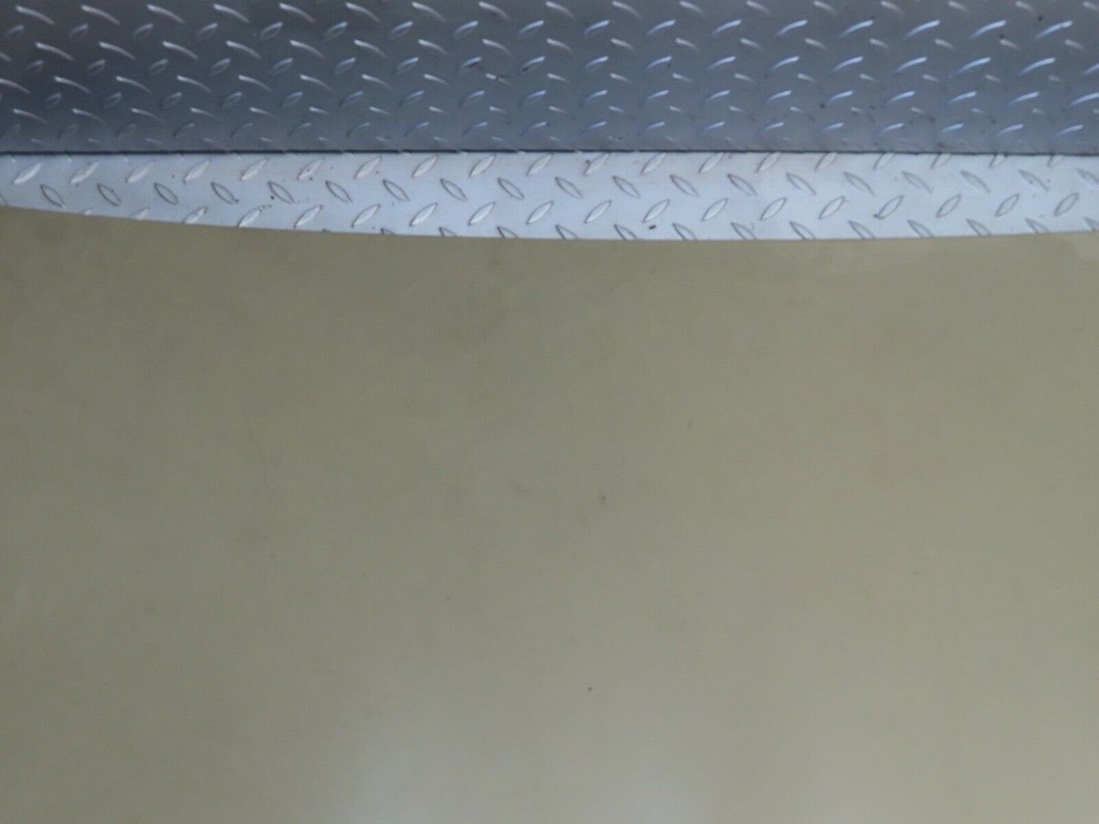 13643 Mercedes-Benz W123 200 Boot Lid Trunk Door