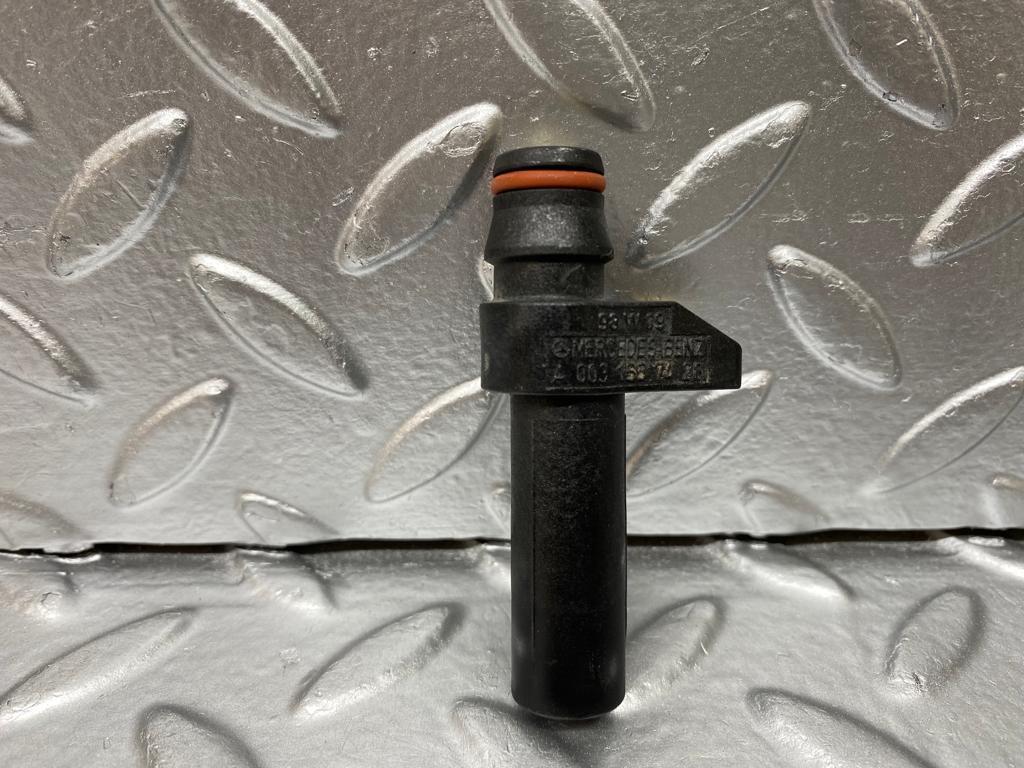24897 Mercedes-Benz W140 S320 Crankshaft Position Sensor Bosch 0281002124