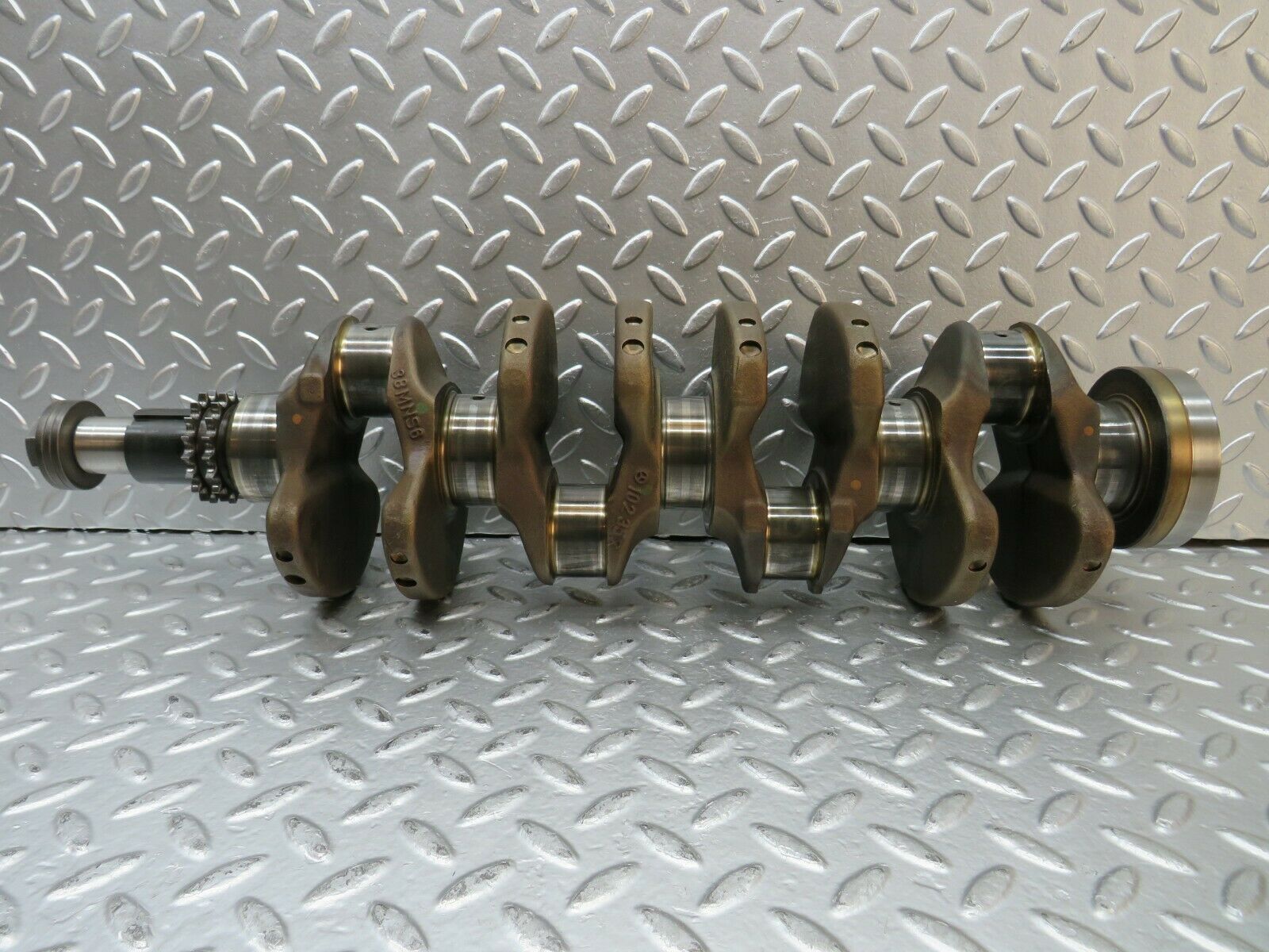 23098 Mercedes-Benz C123 230CE Coupe Crankshaft 10235
