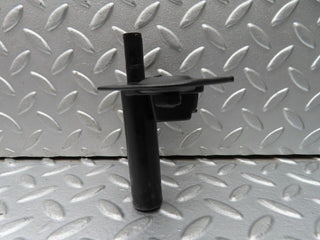 18619 Mercedes-Benz W120 W121 Ponton Bonnet Lock Catch