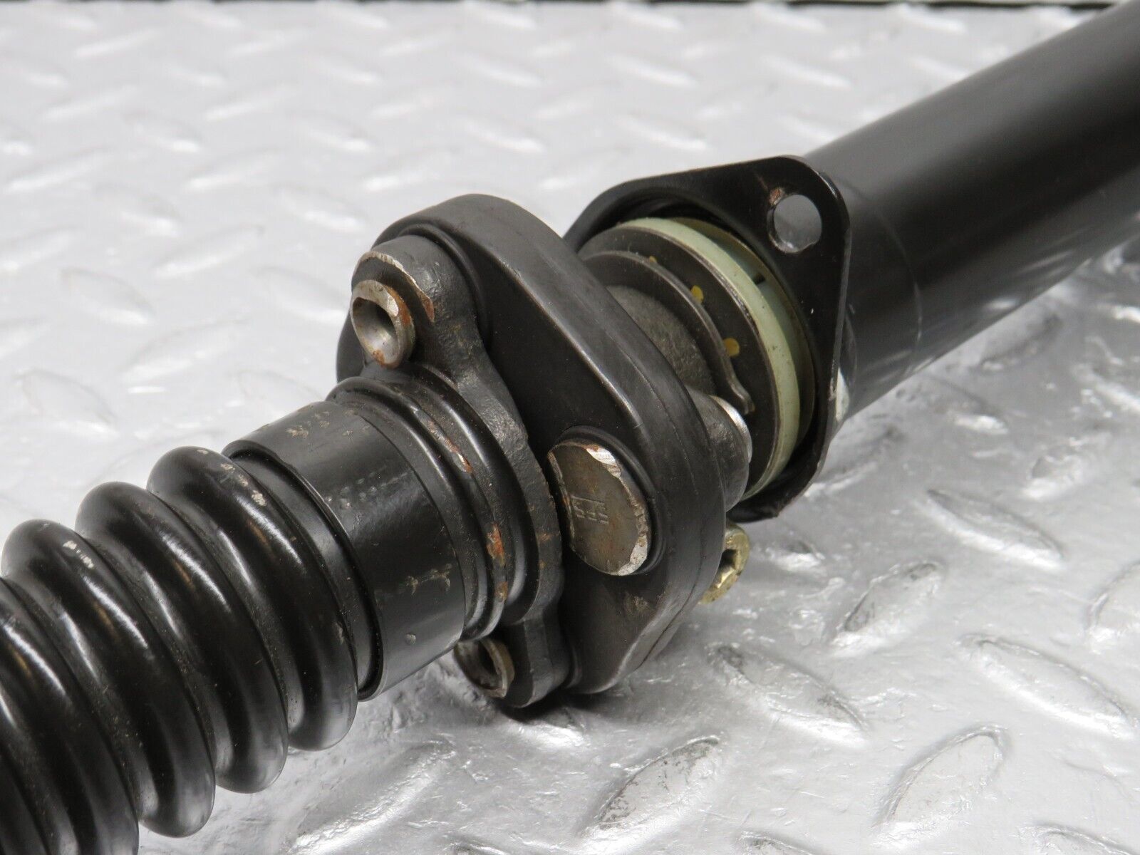 38767 Mercedes-Benz W201 190E 2.6L Steering Column