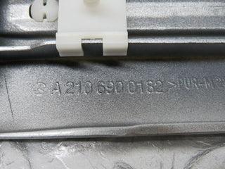 34718 Mercedes-Benz W210 320E Front Left Fender Wing Centre Moulding Trim 210690018