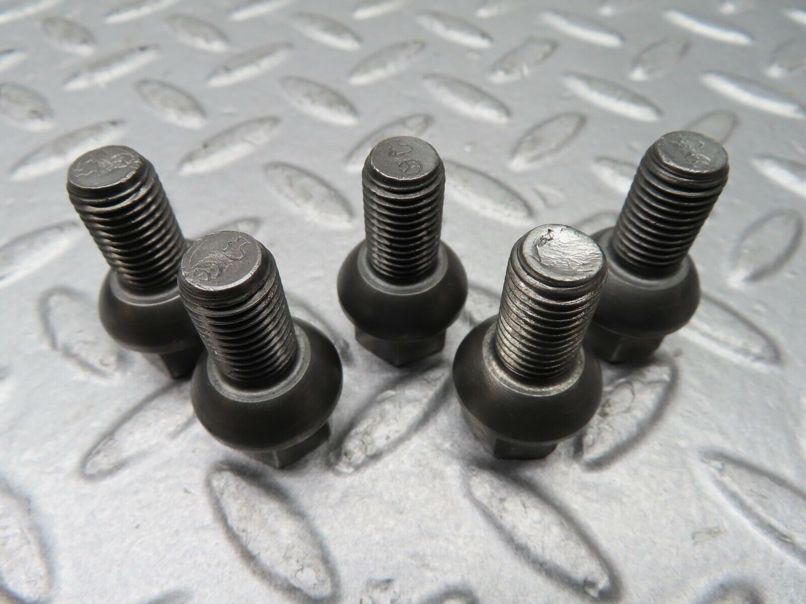 20533 Mercedes-Benz 5x Alloy Wheel Lug Bolt M12x1.5