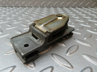 4137 Mercedes-Benz C123 280CE Fixing Clip To The Door Glass 1237250232