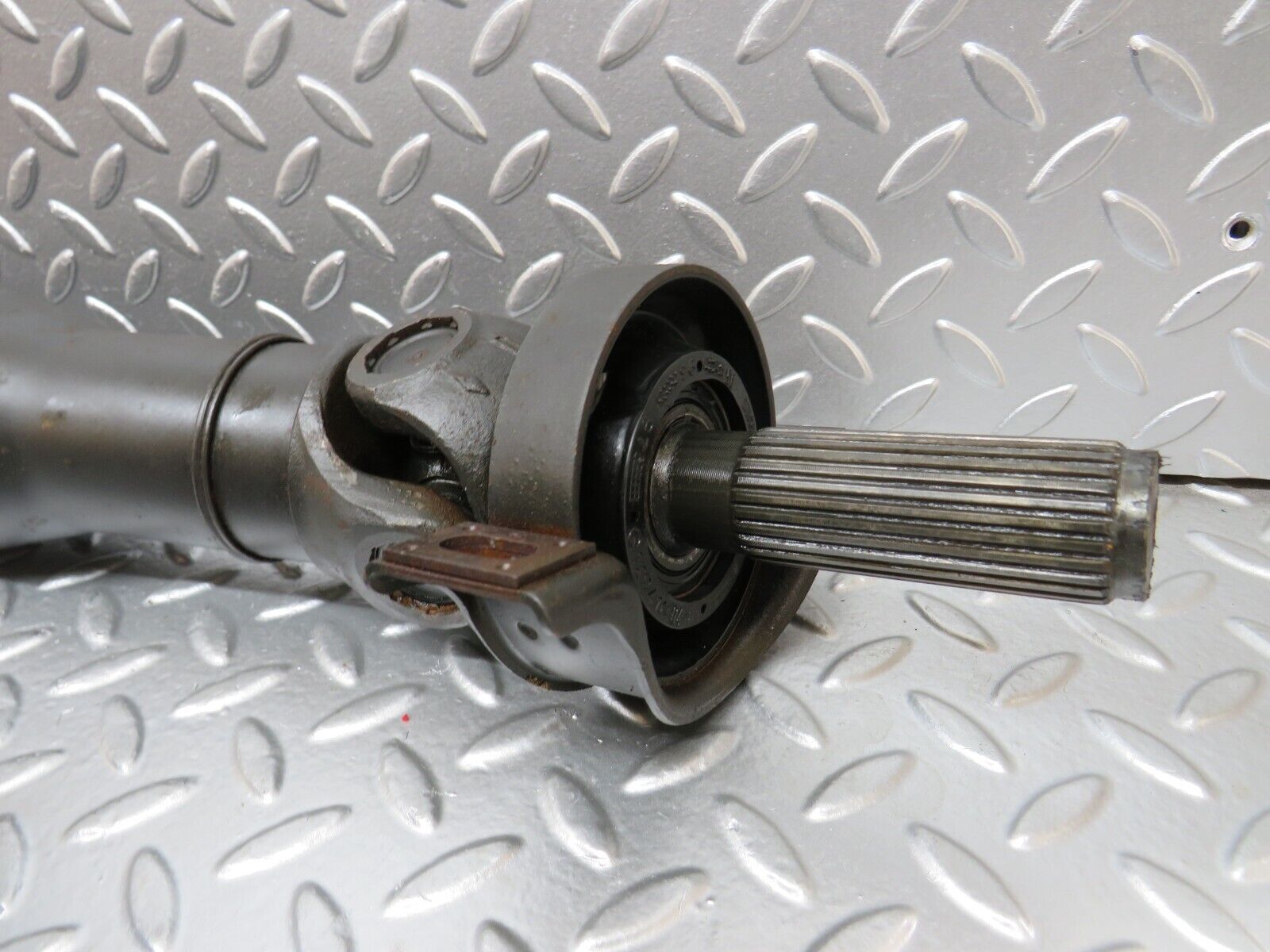 24842 Mercedes-Benz W140 SEL320 LWB Prop Shaft