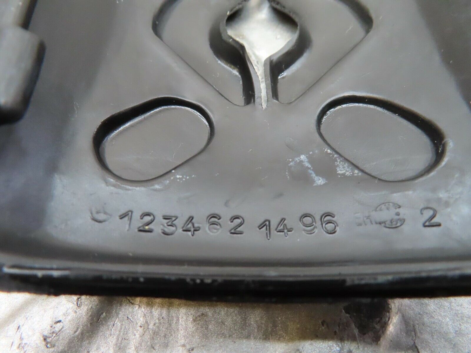 15820 Mercedes-Benz W123 280E Steering Column Switch Cover 1234621496