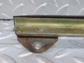 W108 front right door window glass used OEM