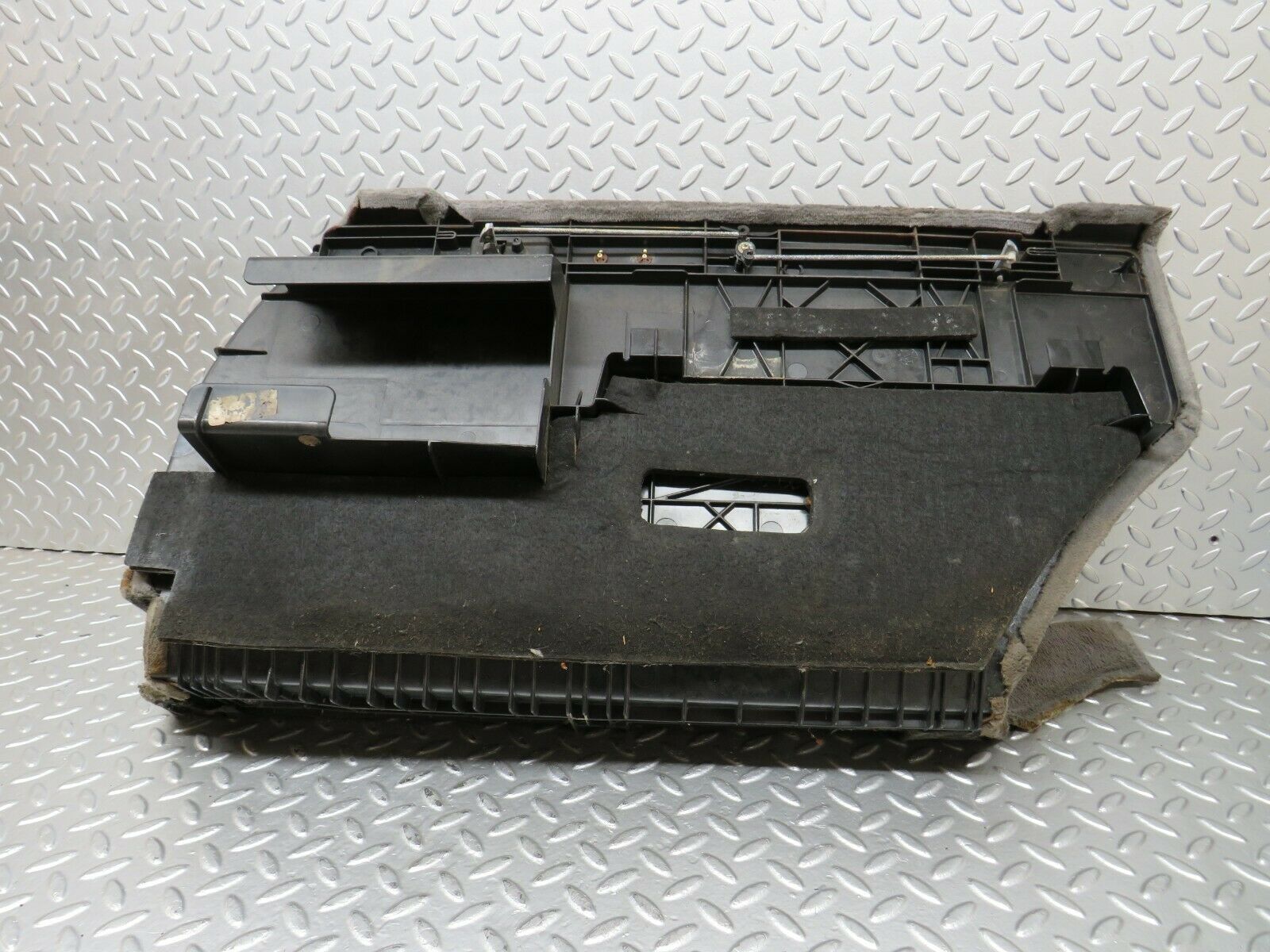 24324 Mercedes-Benz S124 220TE Wagon Trunk Side Panel Cover Right 1246923489