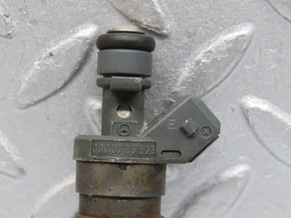 R129 SL fuel injector used OEM