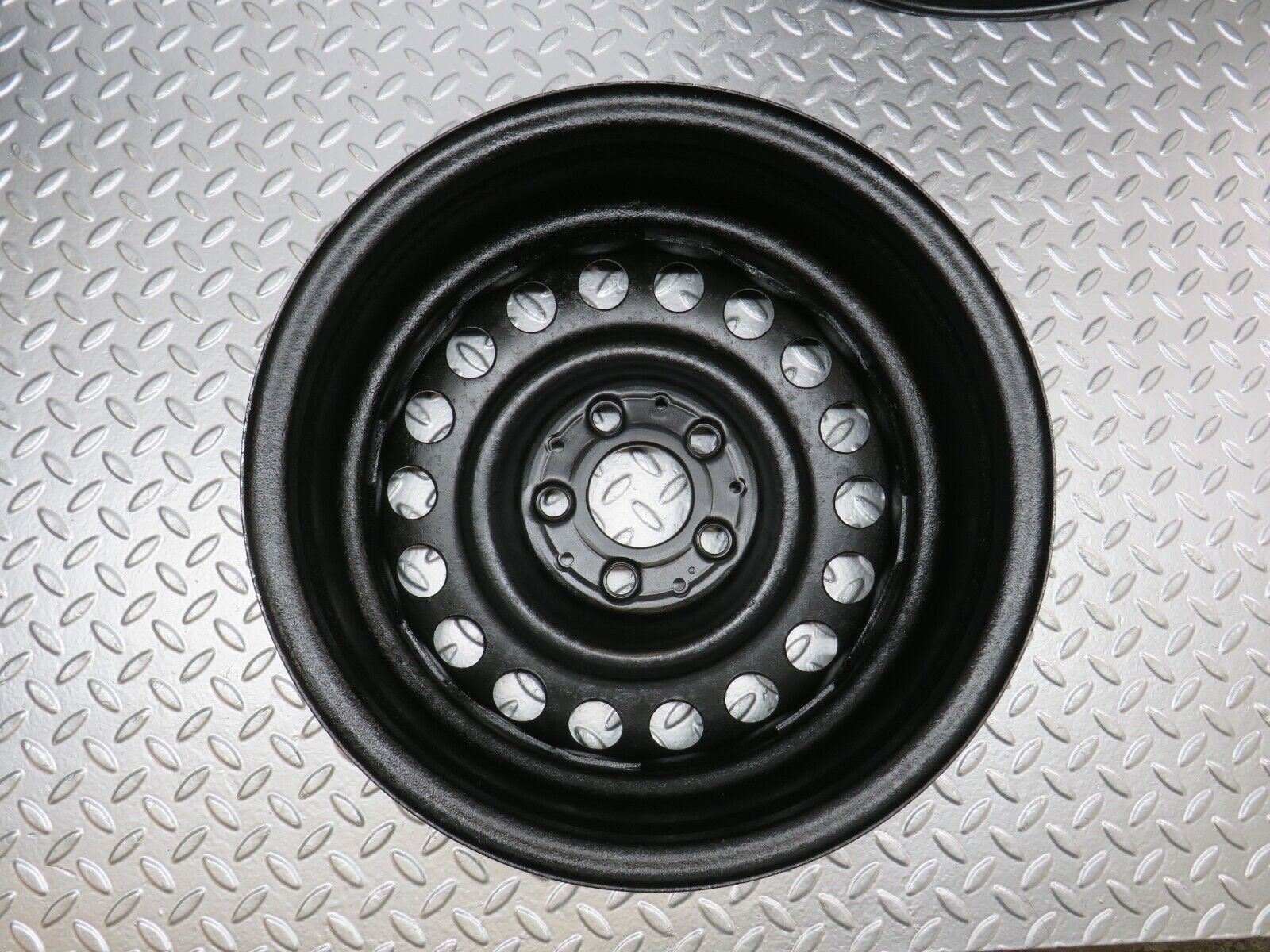 25441 Mercedes-Benz Steel Wheel Set of 4 6Jx15H2 ET49 5x112 1244000602