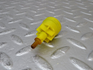 36902 Mercedes-Benz C126 420SEC Coupe Vacuum Check Valve Set 1268000078 1268000478