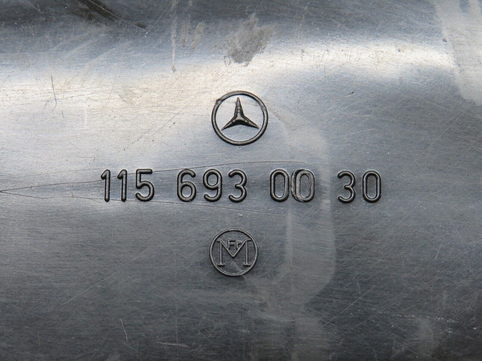 32000 Mercedes-Benz W123 230E Trunk Boot  Access Cover Set 1166900027