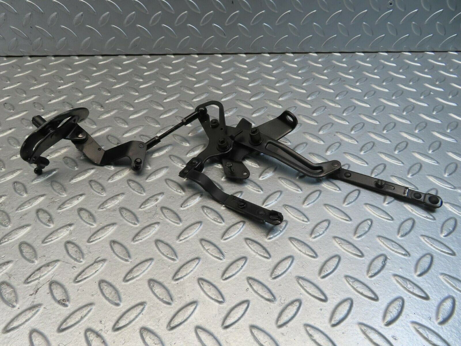 11481 Mercedes-Benz C123 230CE Coupe Throttle Linkage