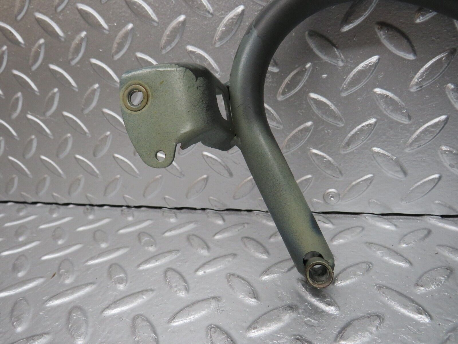 30662 Mercedes-Benz W201 190E 2.0L Boot Lid Trunk Hinge Right Side
