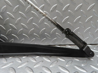 13546 Mercedes-Benz W123 200 Handbrake Regulator