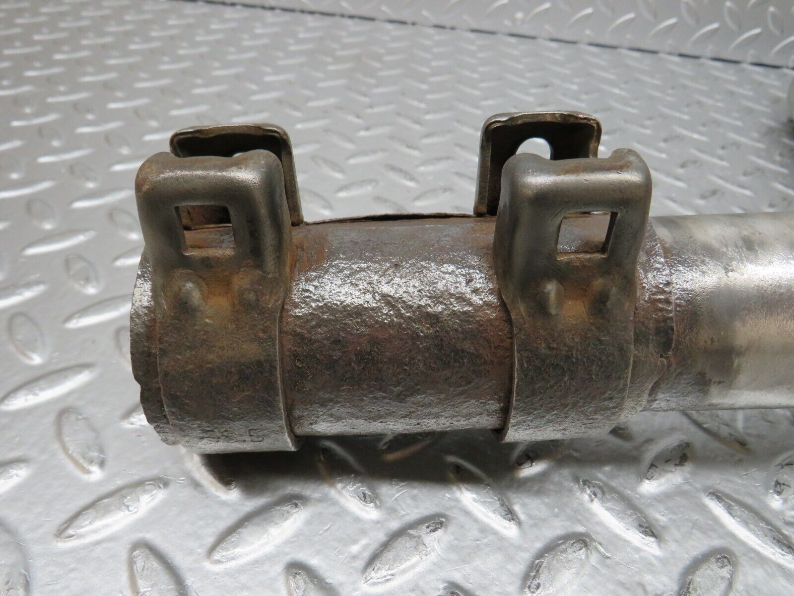 31318 Mercedes-Benz S124 220TE Wagon Exhaust Rear Silencer Pipe