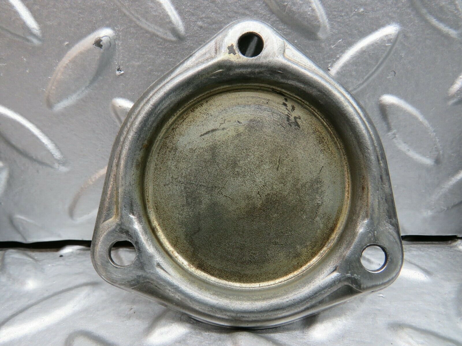 22260 Mercedes-Benz S123 280TE Wagon Camshaft Access Cover Plate