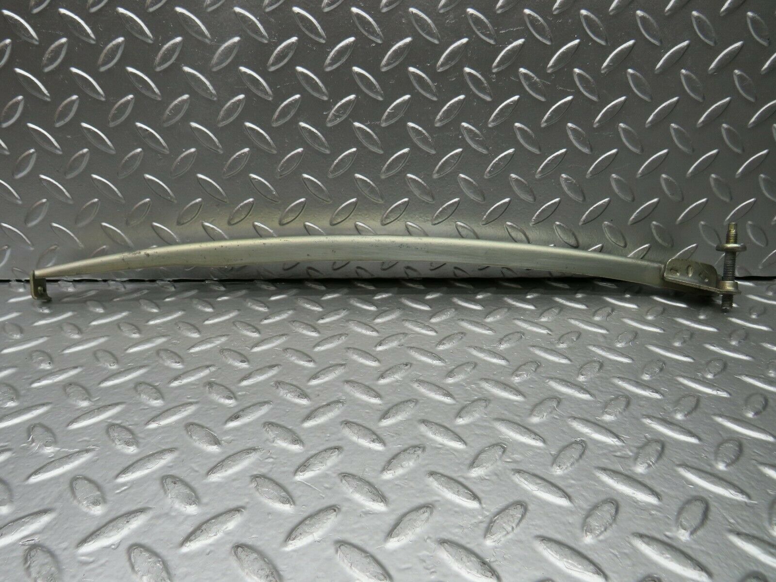 22531 Mercedes-Benz C124 E220 Coupe Right Door Window Channel