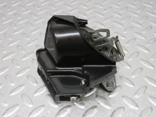 0570 Mercedes-Benz W123 230E Rear Left Door Lock Mechanism 1237330108