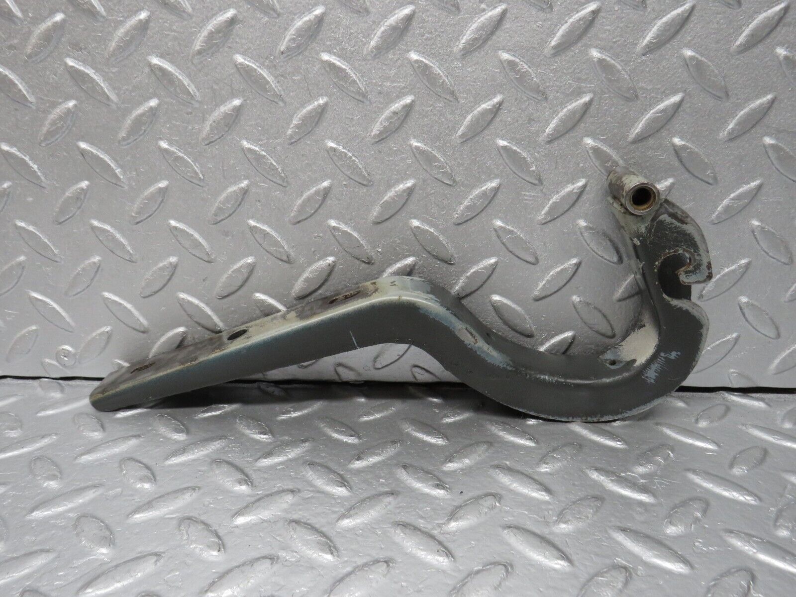 39087 Mercedes-Benz R107 500SL Coupe Trunk Lid Hinge Left Side